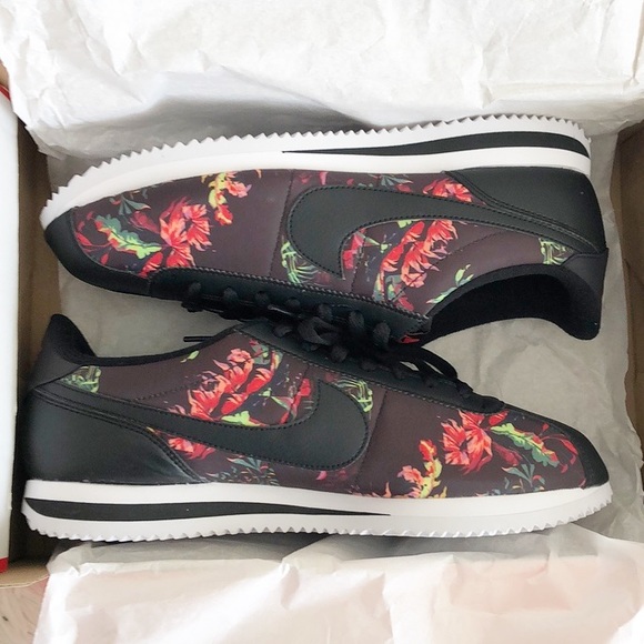 NIKE CORTEZ BASIC SNEAKERS - Picture 7 of 9